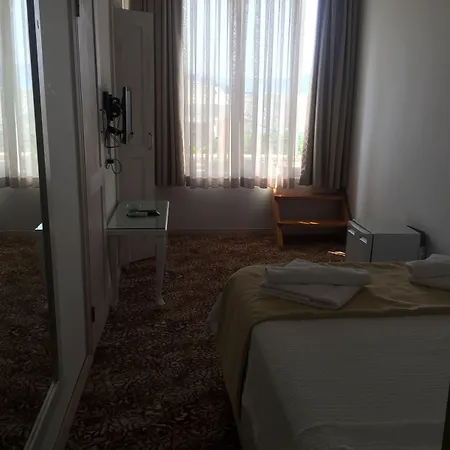 Pasha 4*