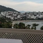Alojamento de Acomodação e Pequeno-almoço Pasha Bodrum